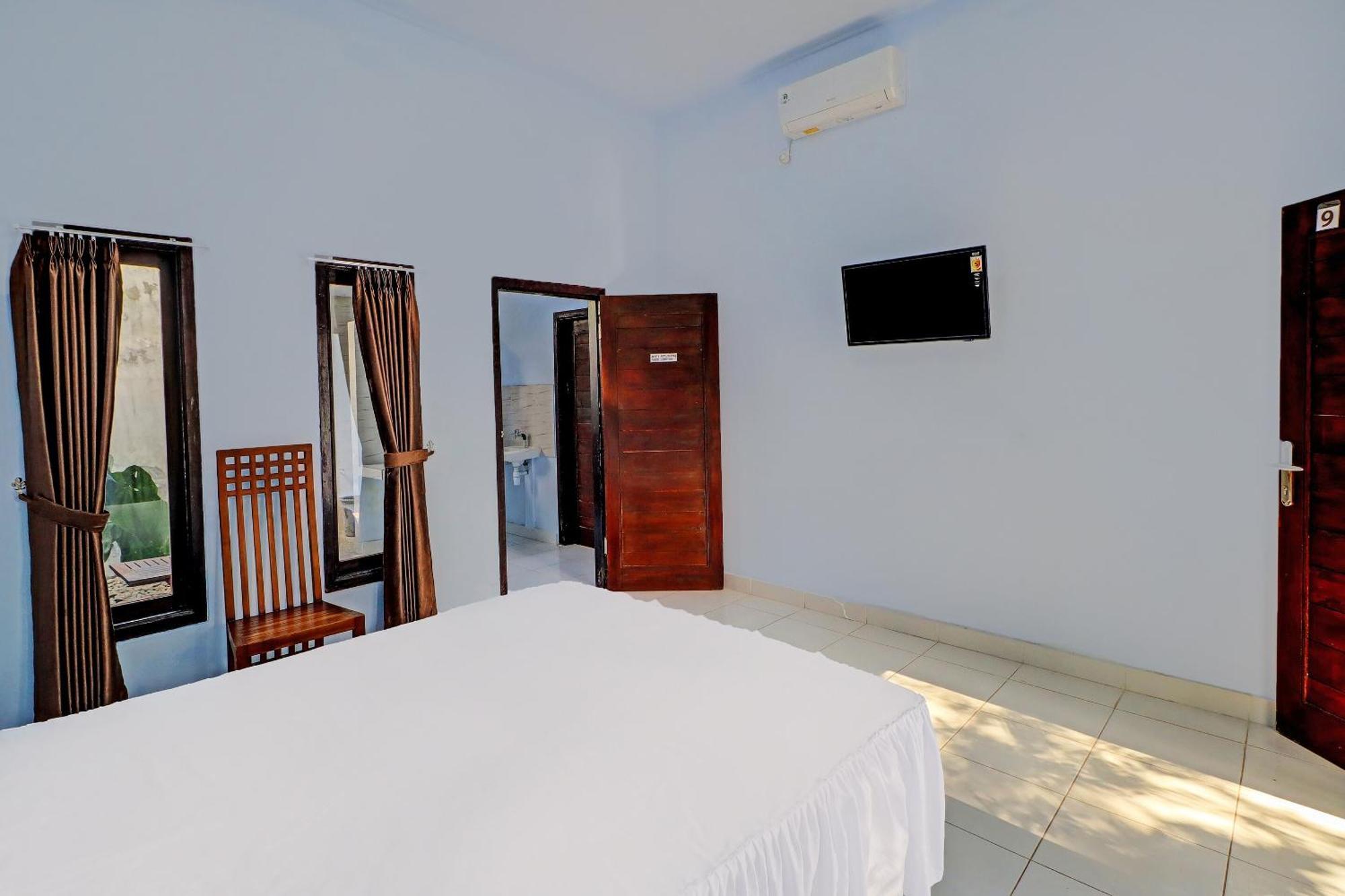 Oyo 92401 Hotel Mustika Negara  Zewnętrze zdjęcie